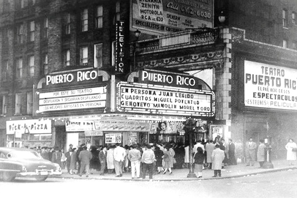 por los alrededores del Bronx cerca de 1960, teatro Puerto Rico
