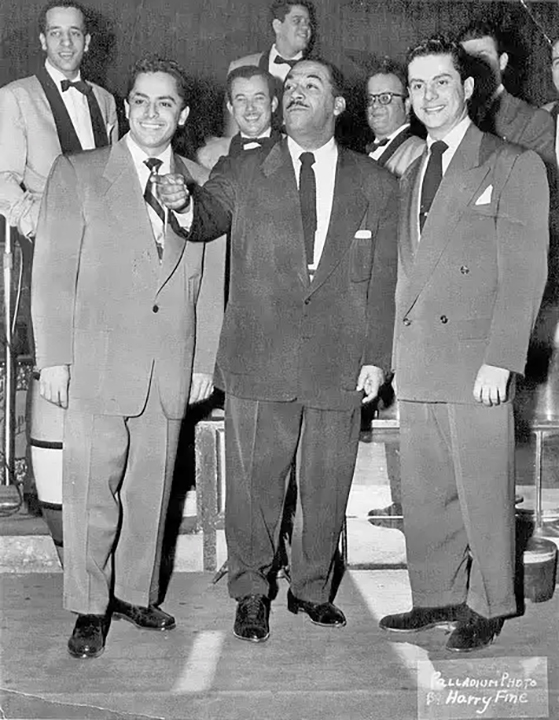 Tito Rodríguez, Frank Machito Grillo y Tito Puente - En el Palladium. Foto de Harry Fine